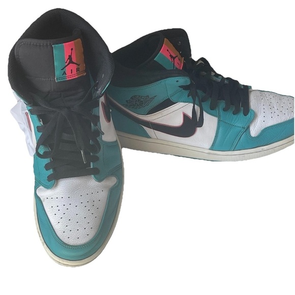 Air Jordan 1 South Beach mid top size 13 - Picture 1 of 11